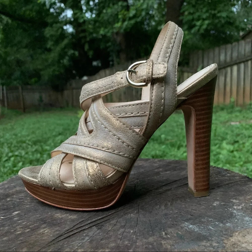 Coach Brynne metallic brushed gold strappy sandals size 7.5 B